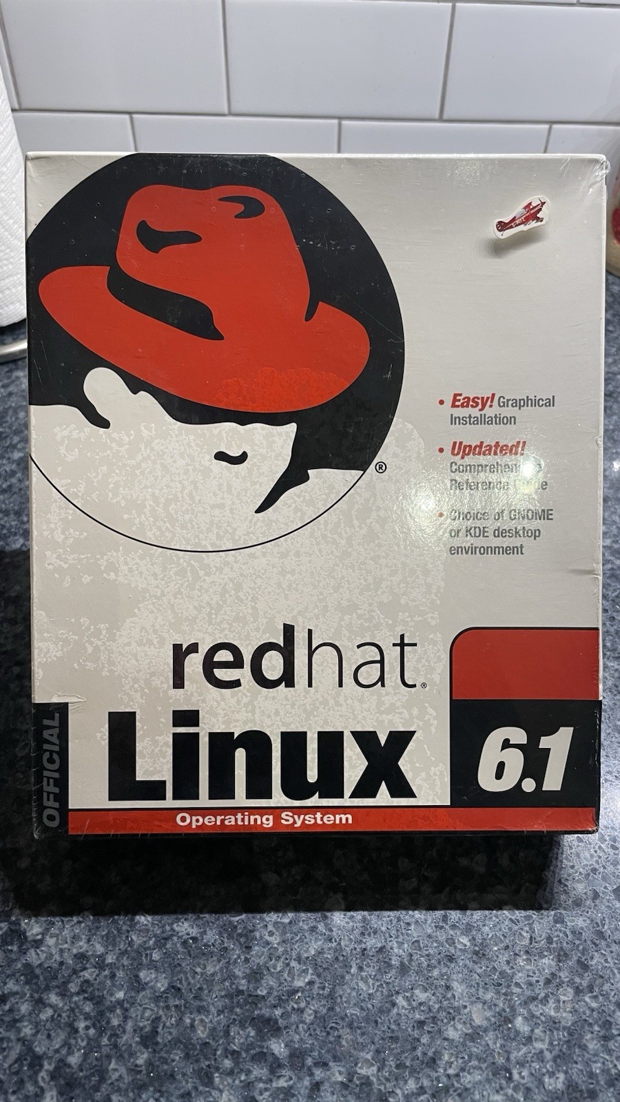 Red Hat Linux 6.1 Deluxe Edition Big Box Set 1999 – New/Unopened, CDs & Manuals