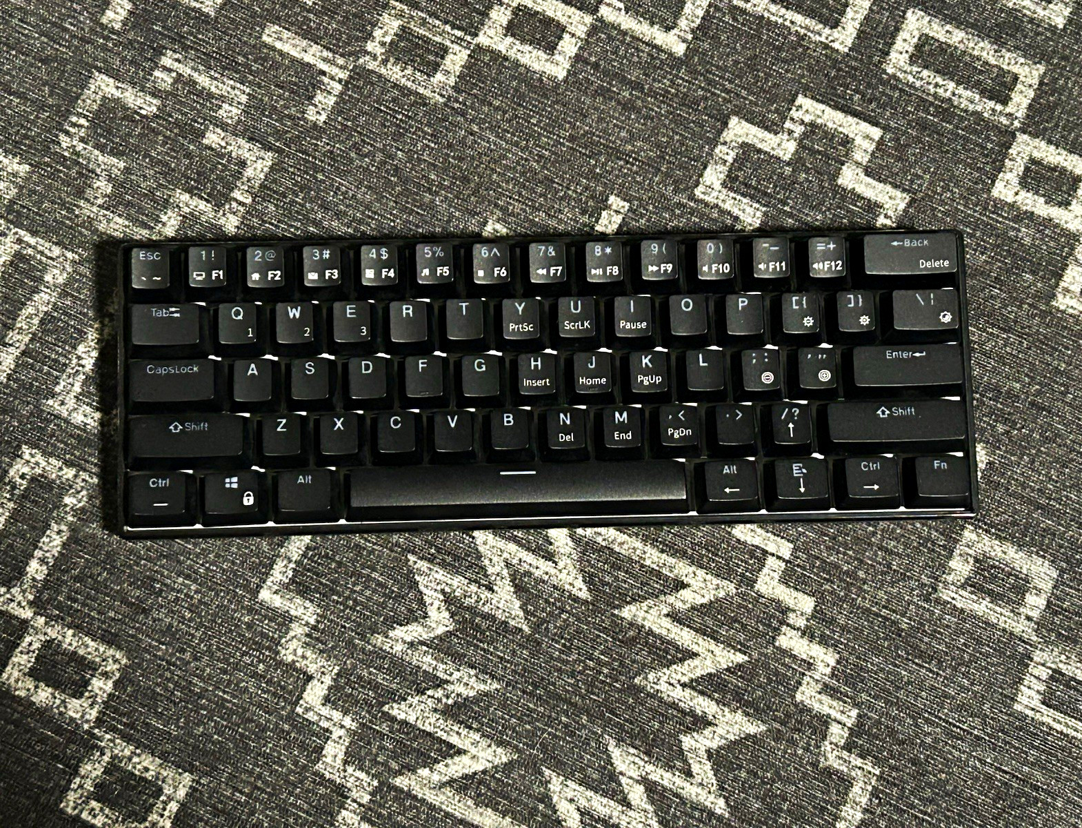 RK Royal Kludge RK61, 60%, Wireless, Black, Blue Switches