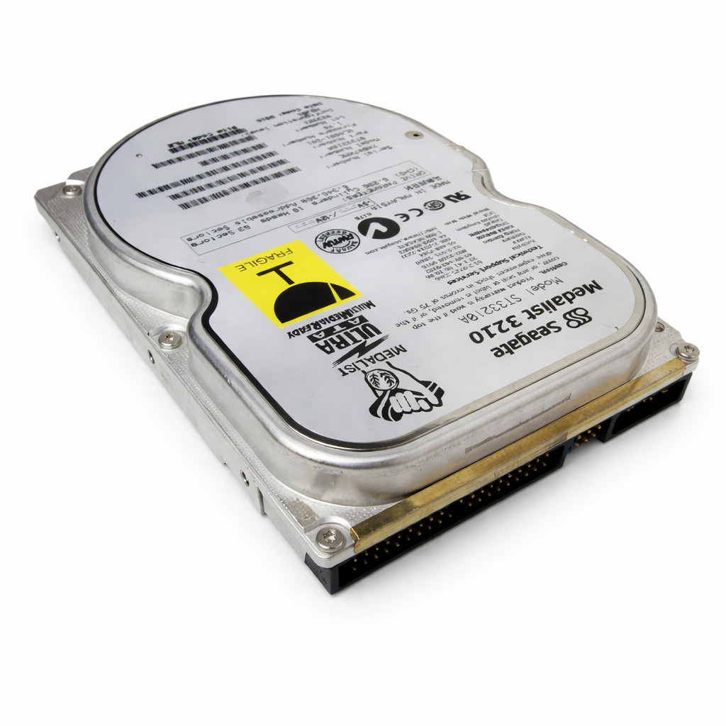 Seagate Medalist 3210 ST33210A 3.2GB IDE PATA HDD 3.5 Vintage PC DOS Win95