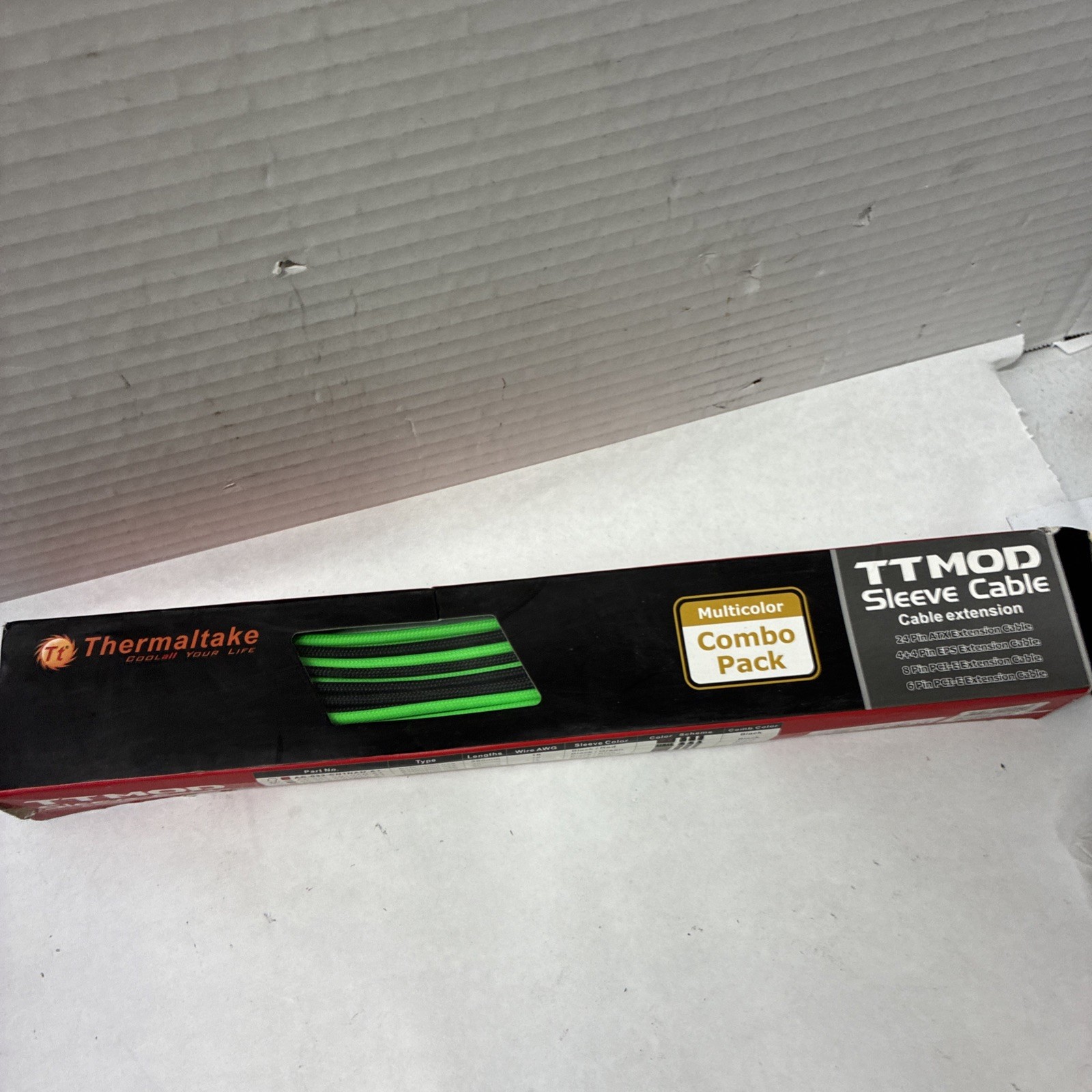 Thermaltake AC-034-CN1NAN-A1 TtMod Sleeve Cable Set – Green/Black
