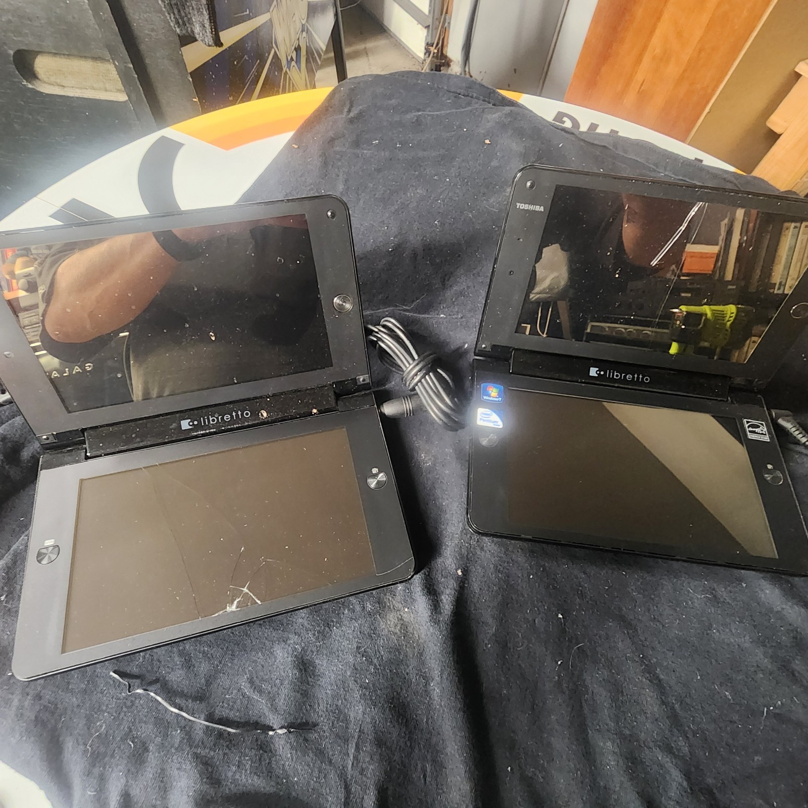 Two 2 Toshiba Libretto Computers W105 (W100) Cracked Screens With Replacements 