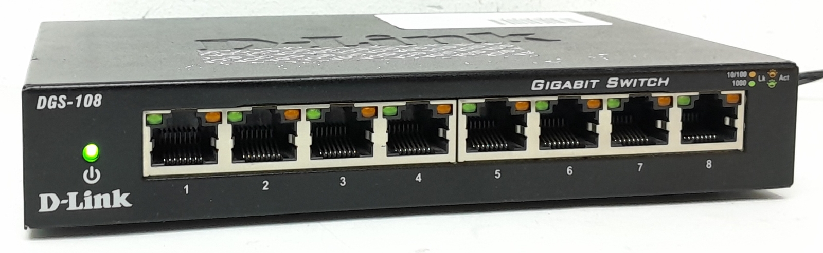 D-Link DGS-108 8-Port Gigabit Ethernet Switch