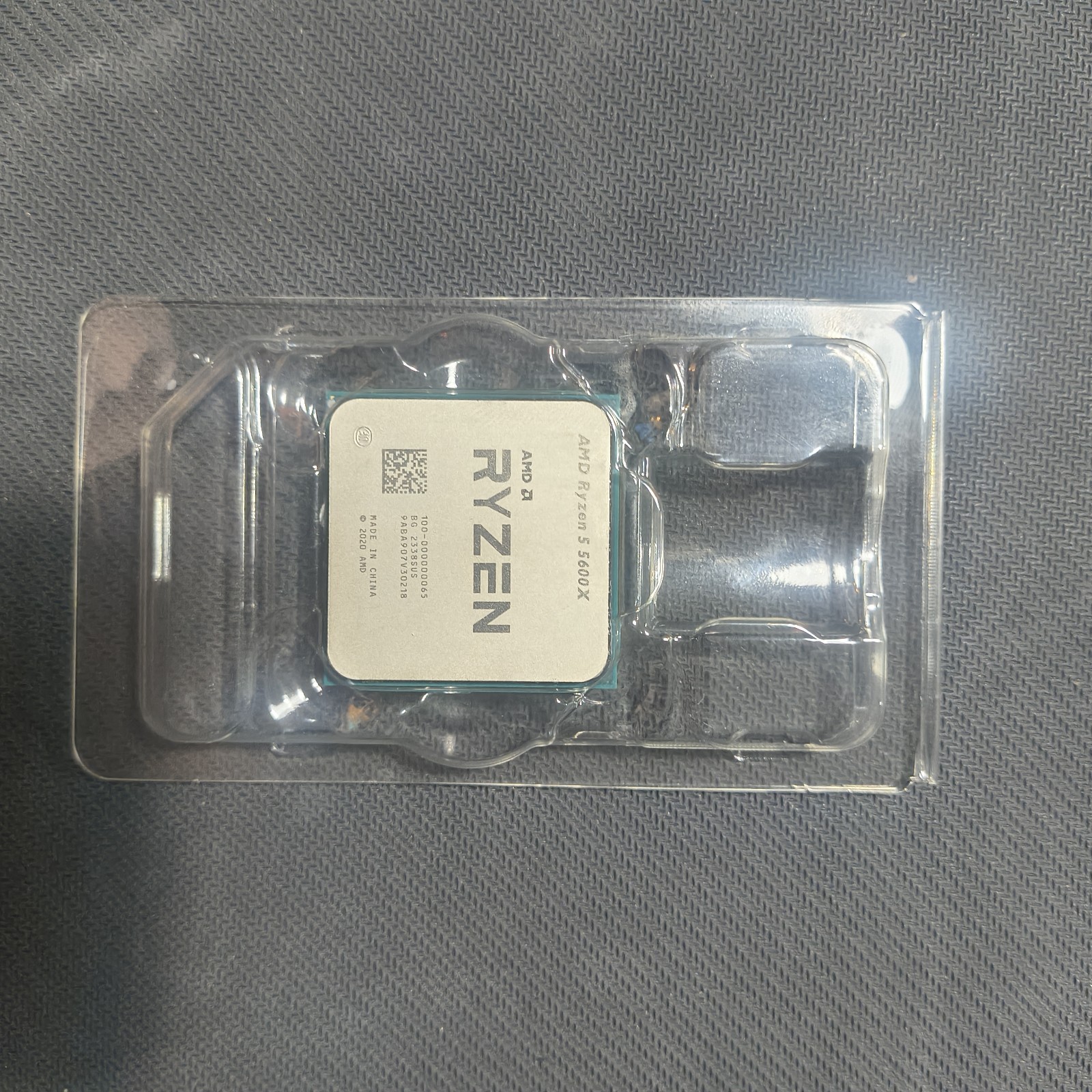 (New) AMD Ryzen 5 5600X 6-Core 12-Thread AM4 CPU Processor OEM Tray