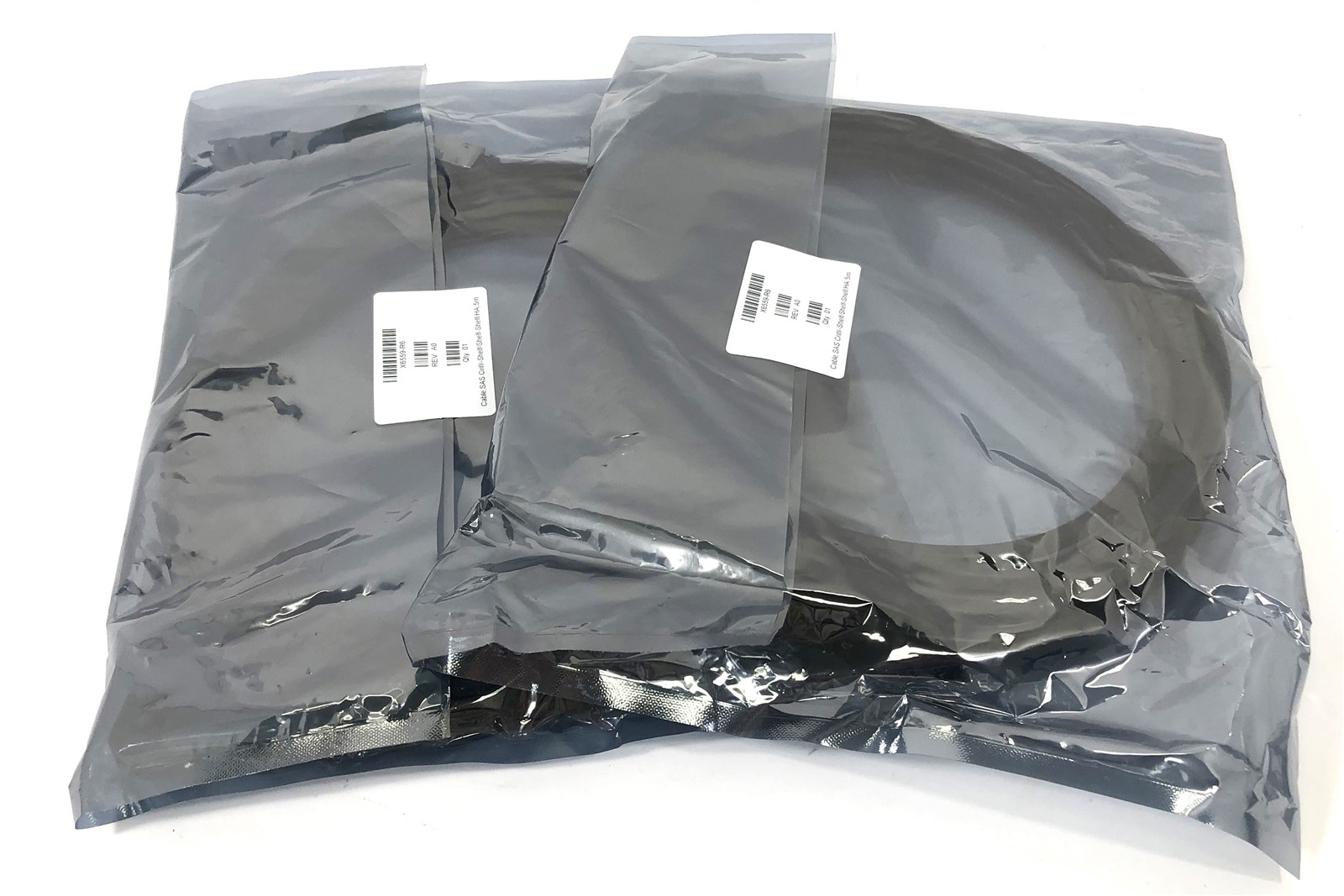 Lot of 2 New NetApp X6559-R6 External SAS QSFP to QSFP 112-00178 Cable 5M