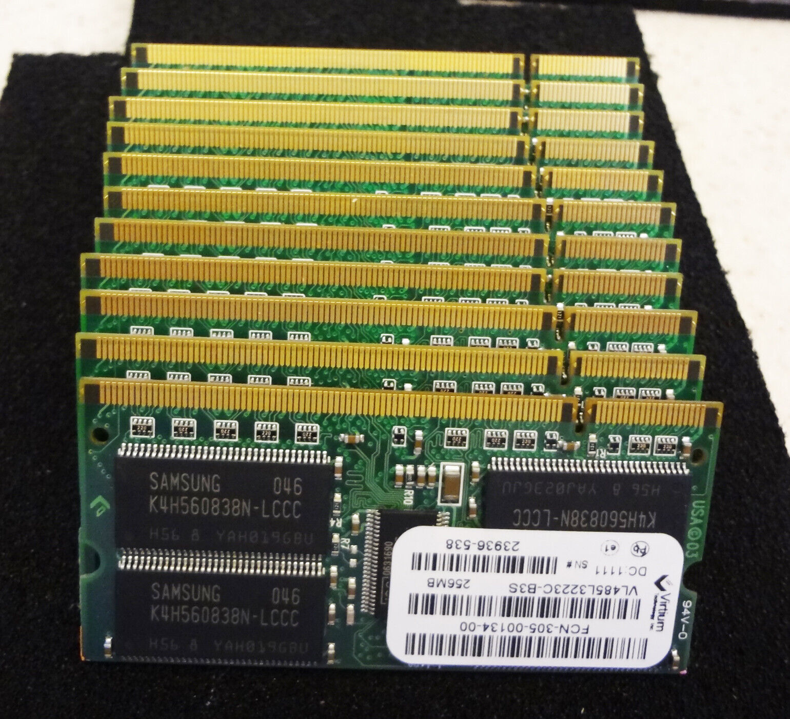 11Pcs. VIRTIUM, VL485L3223C-B3S, 256mg DDR DRAM 256Mb, Memory, With Gold Fingers