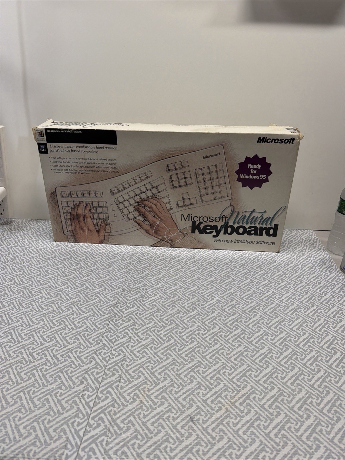 Vtg Microsoft Natural Keyboard 1994 Win 95 NOS New Sealed Inside Open Box Read
