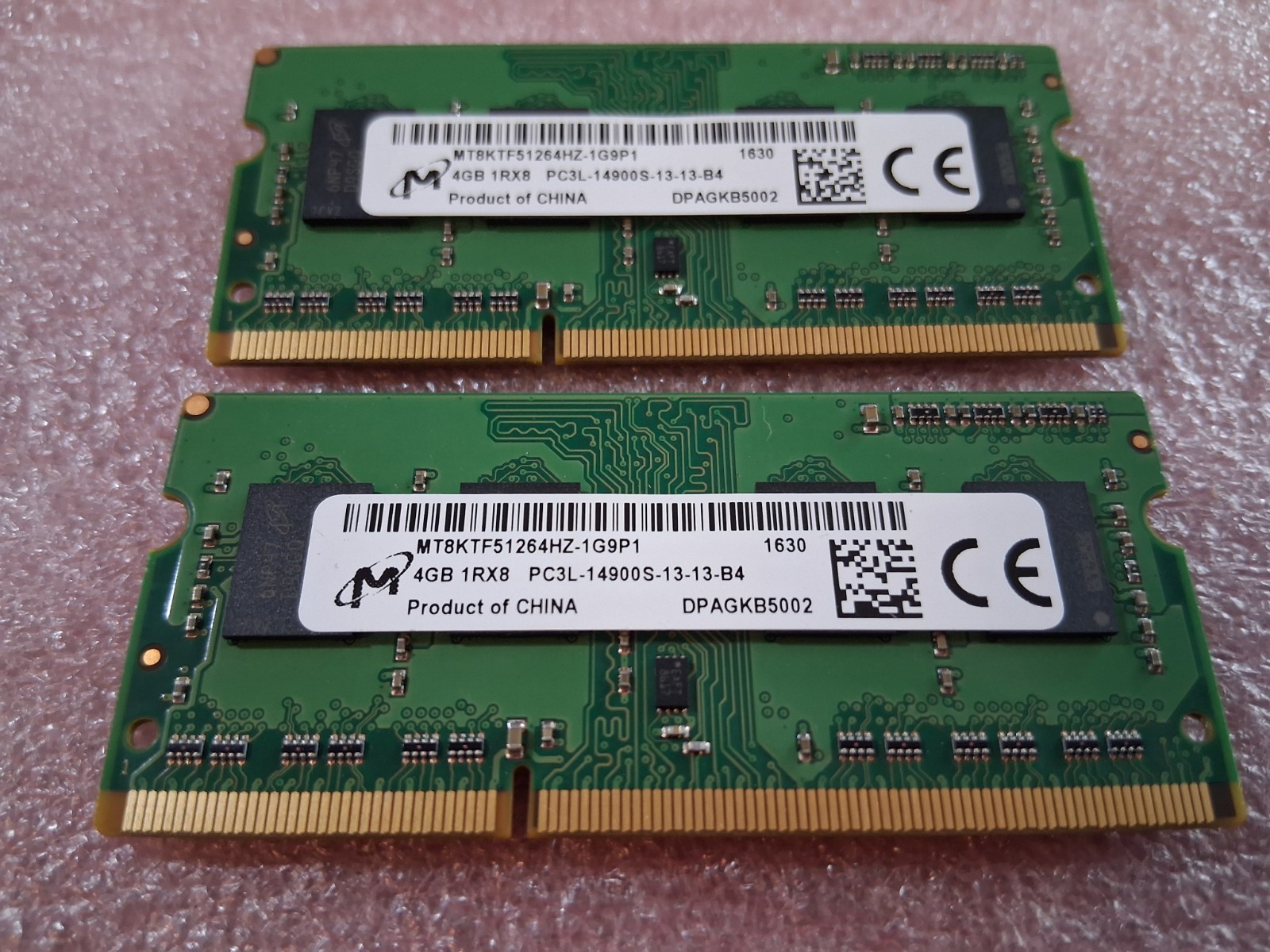 Micron 8GB (2x4GB) DDR3L-14900 SO-DIMM Laptop Memory (MT8KTFS51264HZ)