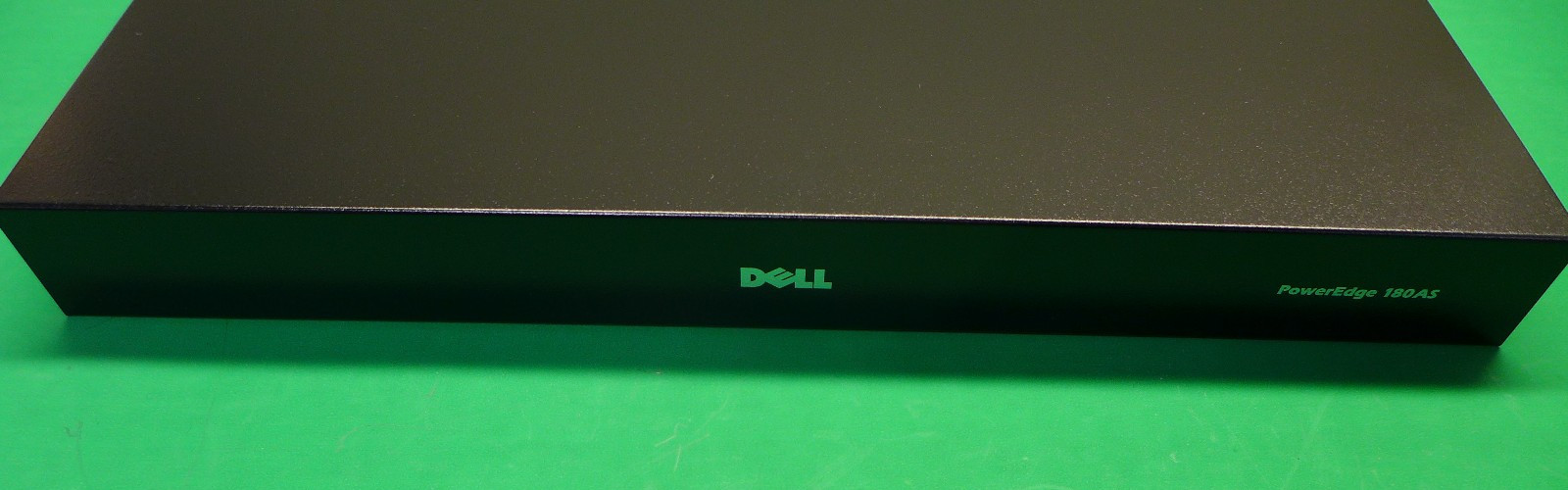 NEW Dell PowerEdge 180AS 8-Port KVM Console Switch F622J