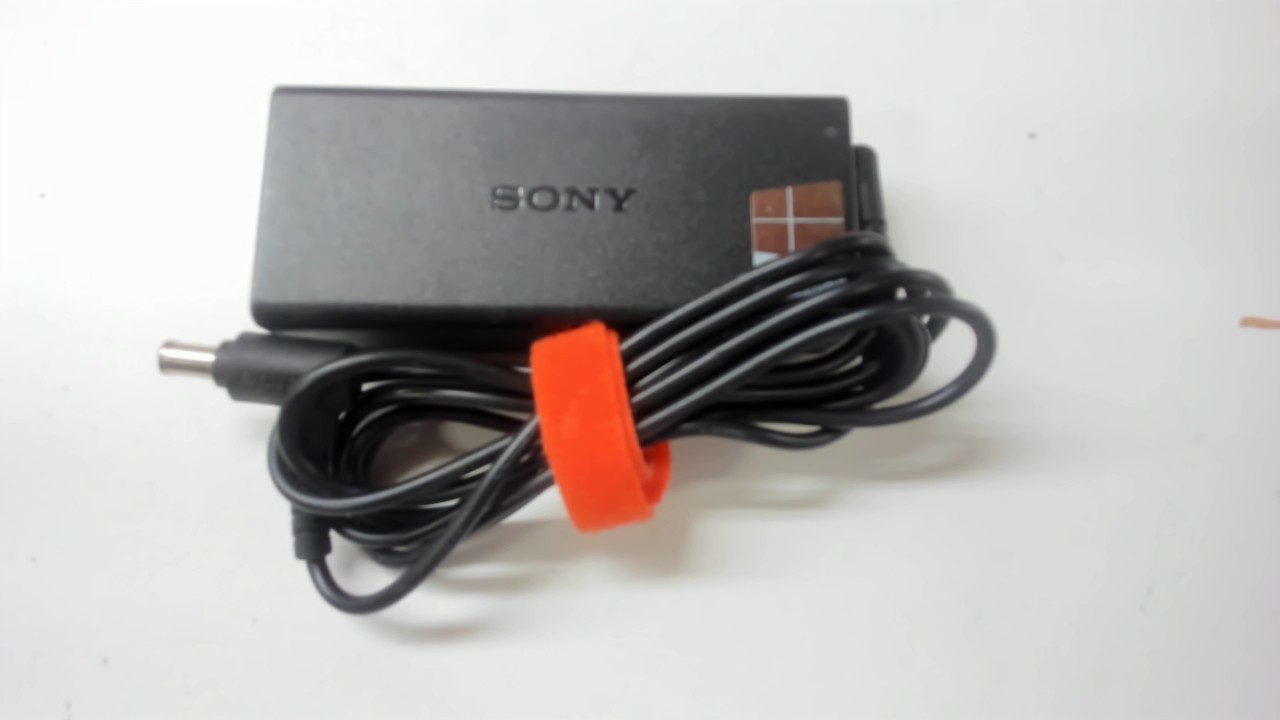 Sony 65W 19V AC Adapter