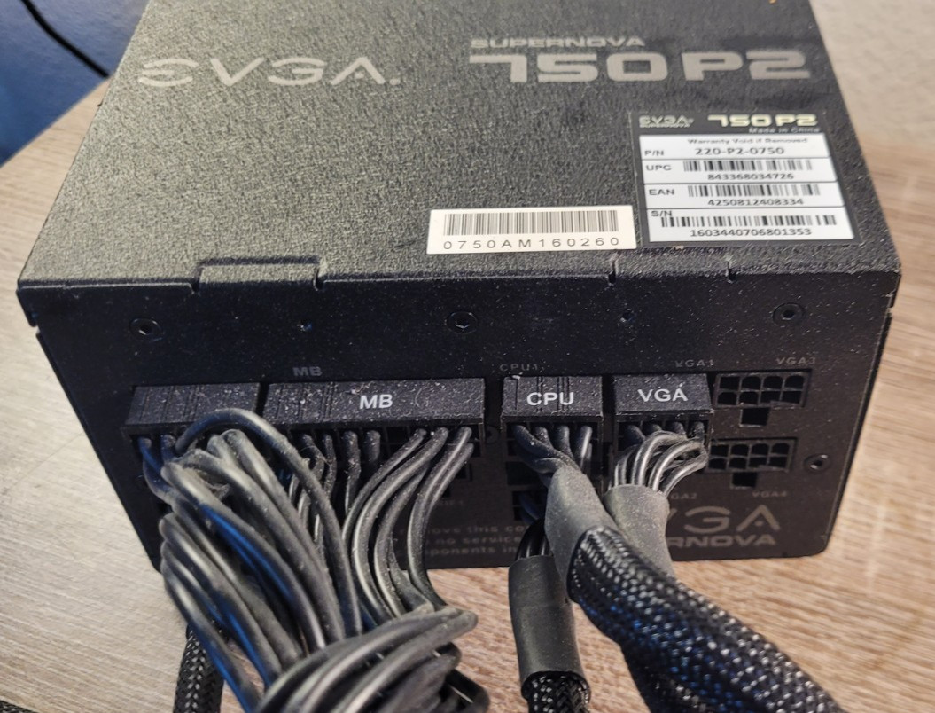 EVGA Supernova 750 P2 80 Platinum 750W Modular Power Supply - Missing cables