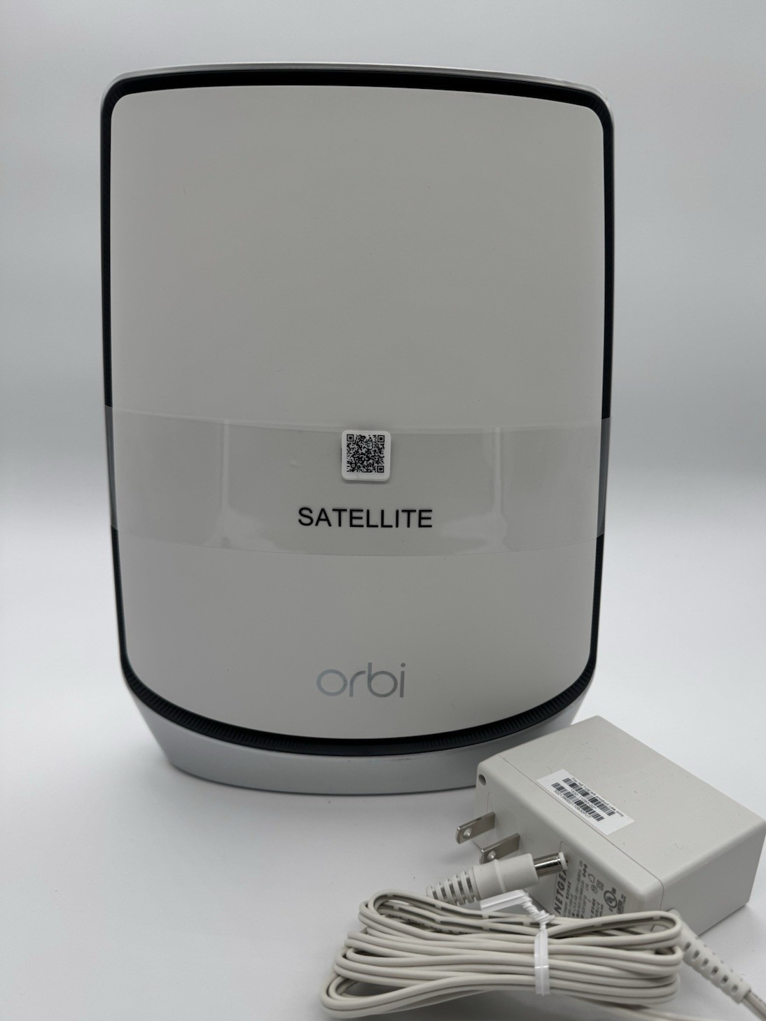 NETGEAR Orbi RBS840 Whole Home Mesh WiFi 6 Add-on Satellite (SATELLITE ONLY)