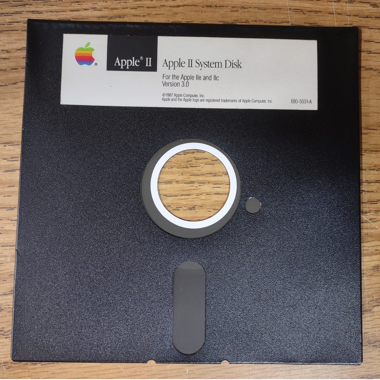 Apple II System Disk Version 3.0 for Apple IIe IIc 5.25 Floppy 680-5031-A 1987
