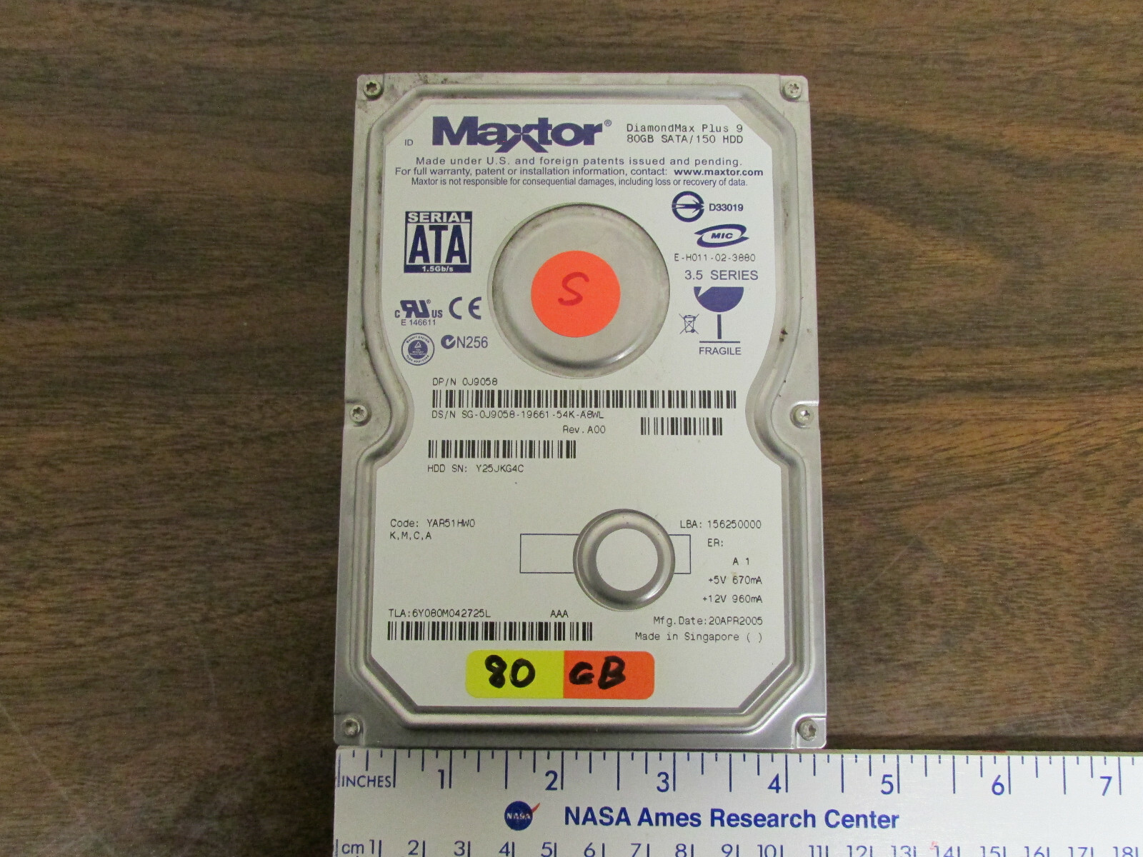 Maxtor Dell 0J9058 DiamondMax Plus 9 80GB SATA Hard Drive S