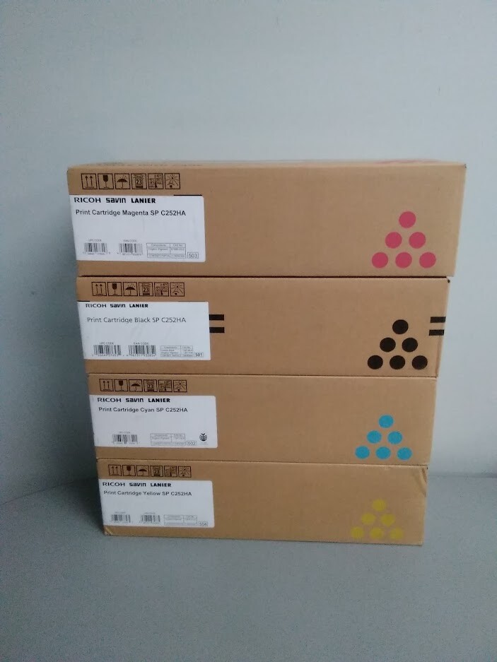 Ricoh SP-C252HA Set 407653 407654 407655 407656 Original Ricoh CMYK