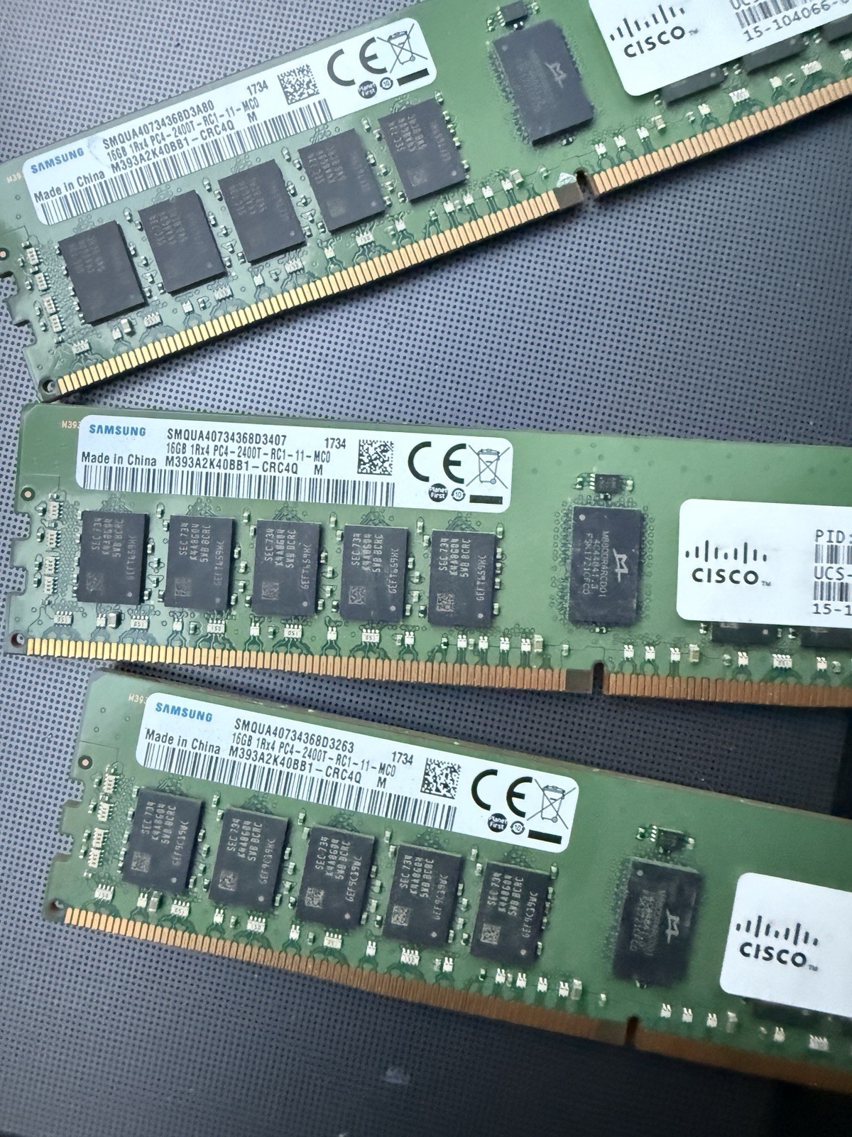Samsung 16GB 2Rx8 PC4-2400T PC4-19200 DDR4 2400MHz 1.2V ECC RDIMM Memory RAM