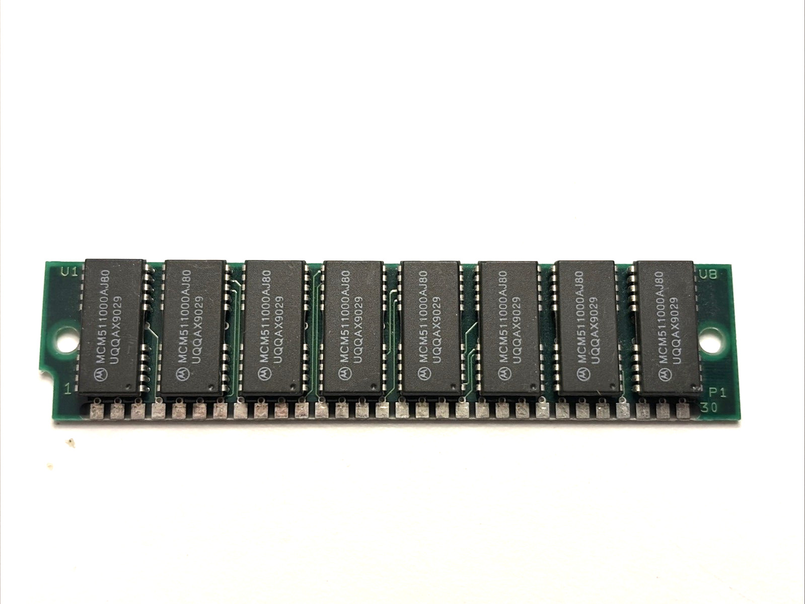 Motorola MCM81000S 1MB 30-Pin SIMM RAM – 80ns FPM – Vintage Memory Module