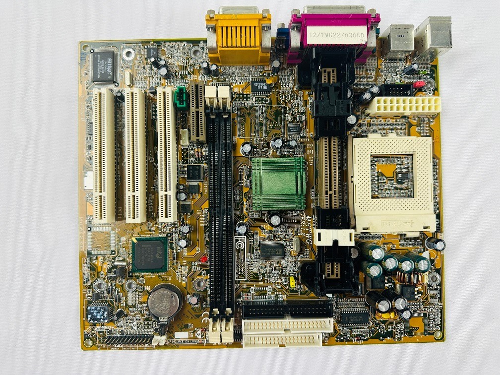 Biostar M6TWG Motherboard