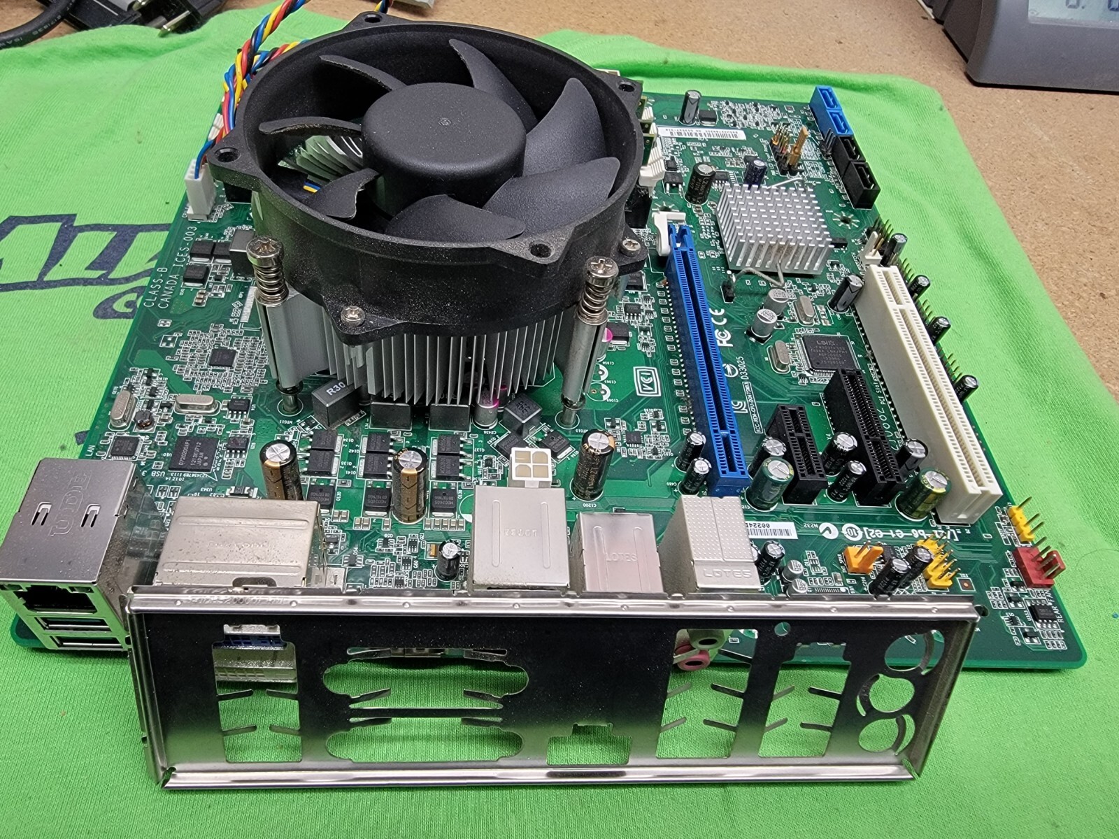 Gateway DX4870 - Intel DQ67SW Desktop Motherboard w/ i5-2400 CPU 3.40GHz 16GB