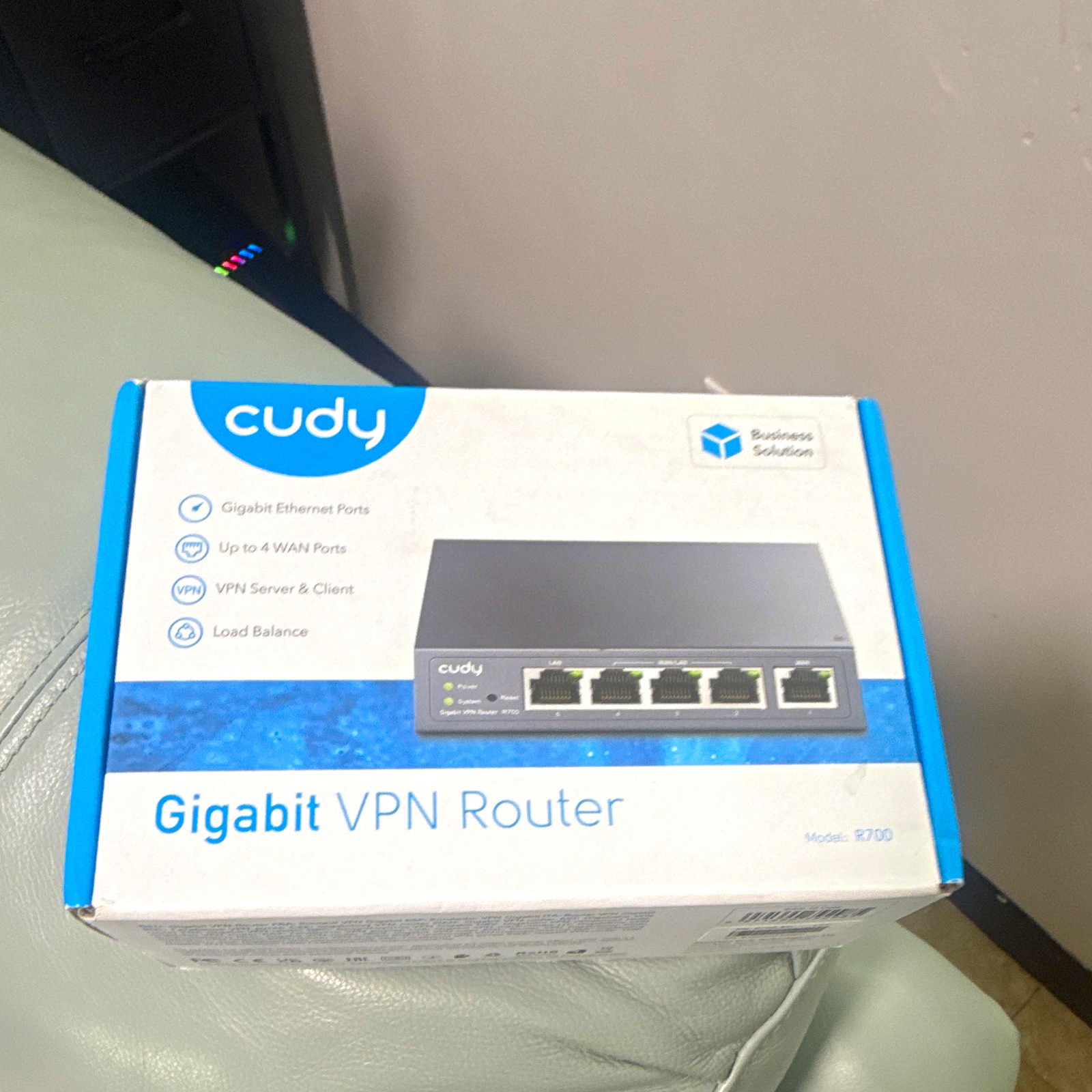 Cudy R700 Gigabit VPN Router 1000 Mbps Load Balance Wired Ethernet Black