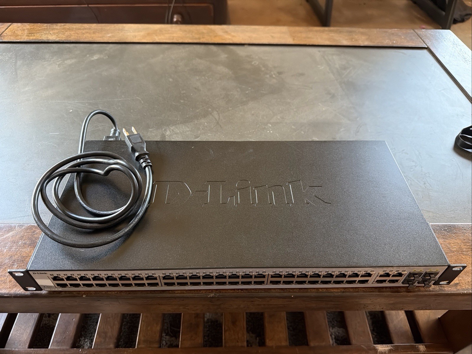 D-Link 52-Port Gigabit Smart Managed PoE Switch with 370W PoE Budget - Black...