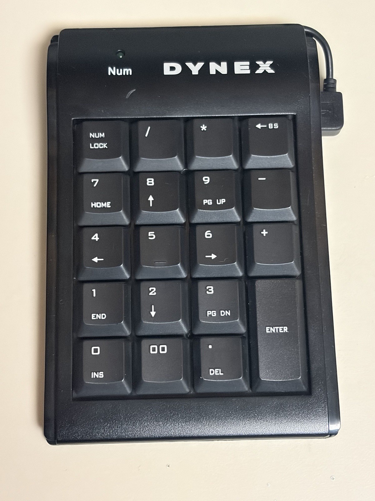New Dynex Wired Compact Keyboard USB Numeric Keypad Model: DX-KEYPAD2