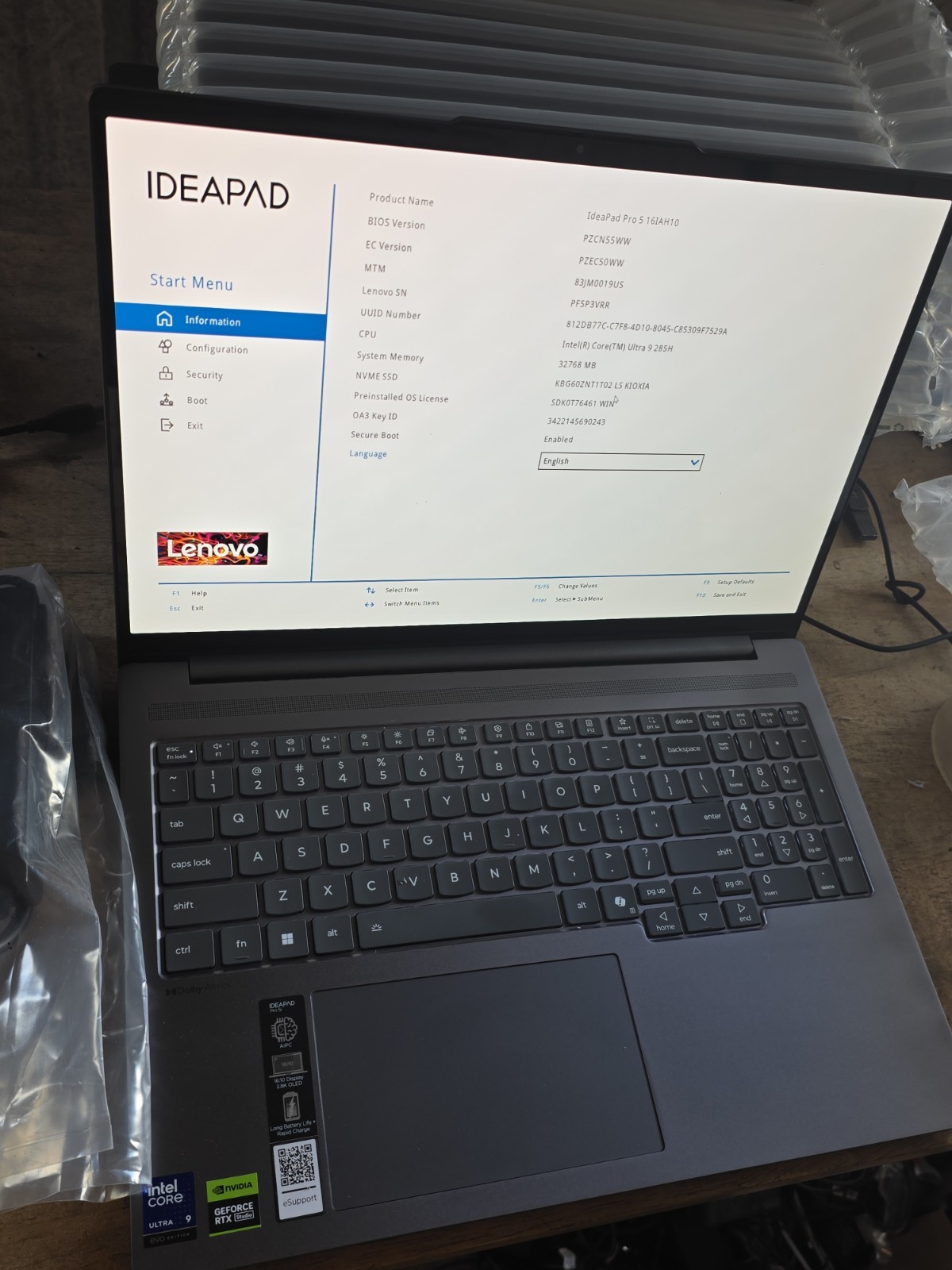 Lenovo Ideapad Pro 5 16IAH10 16" Ultra 9 285H Rtx 5050 32GB 1TB SSD W11 Touch A