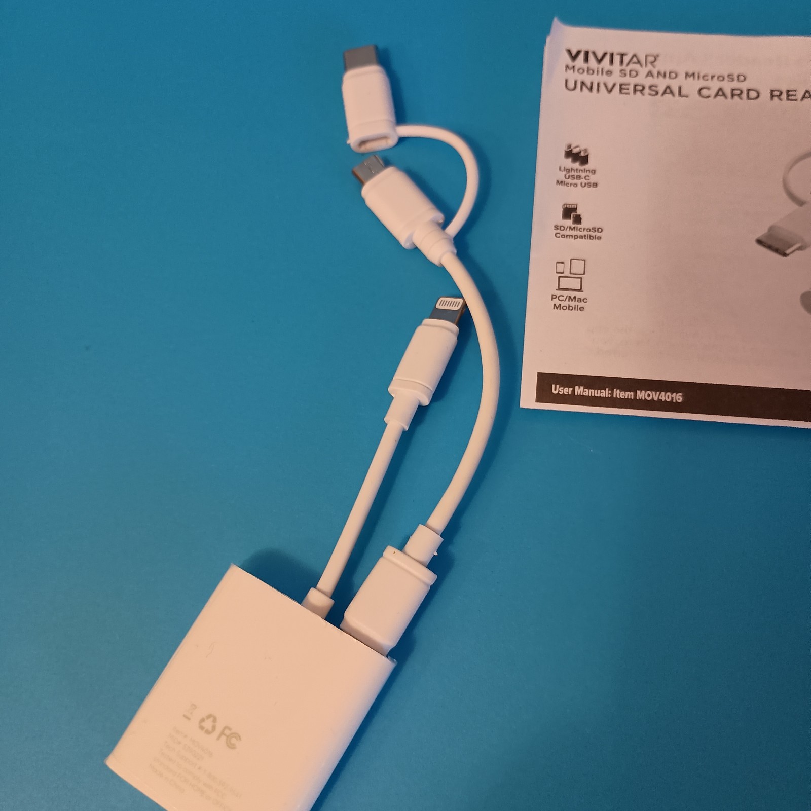 Vivitar Mobile SD & Micro SD Universal Card Reader MoV4106 White
