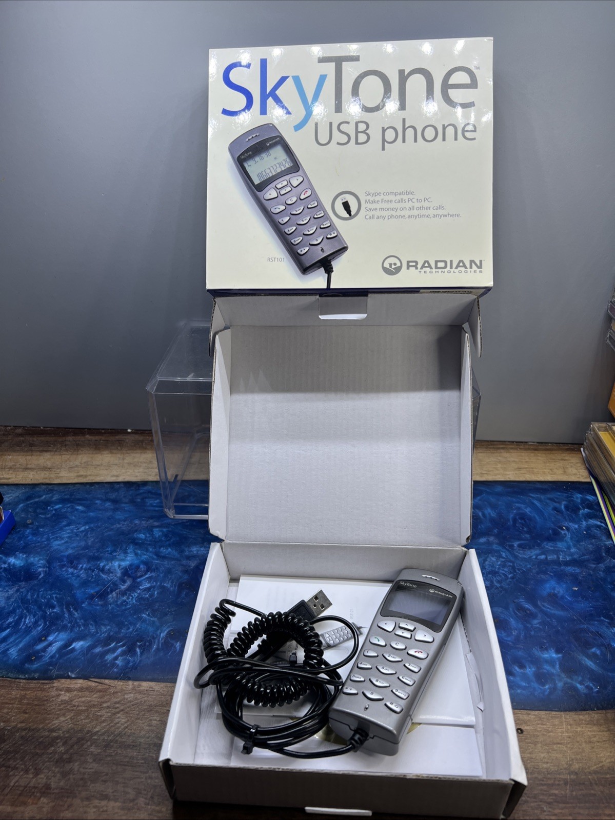SKYTONE Radian Technologies RST-101 Vintage PC USB Internet Phone BRAND NEW