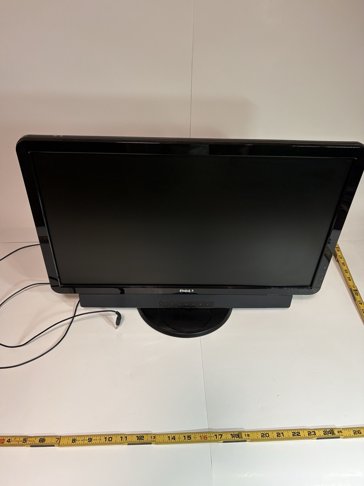 Dell Computer Monitor Model No. S2309Wb - 2009 - Tested 