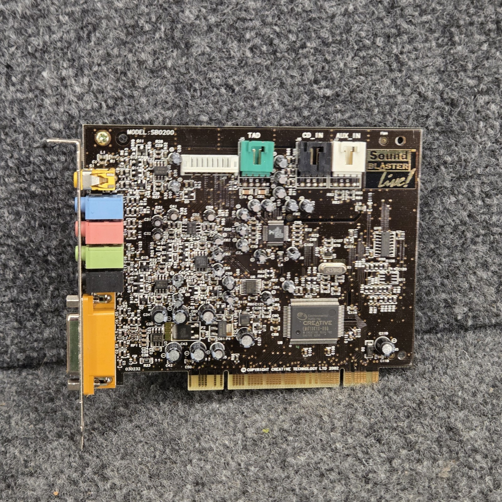 Creative Sound Blaster Live SB0200 Sound Card PCI Brown 5.1 Digital Audio