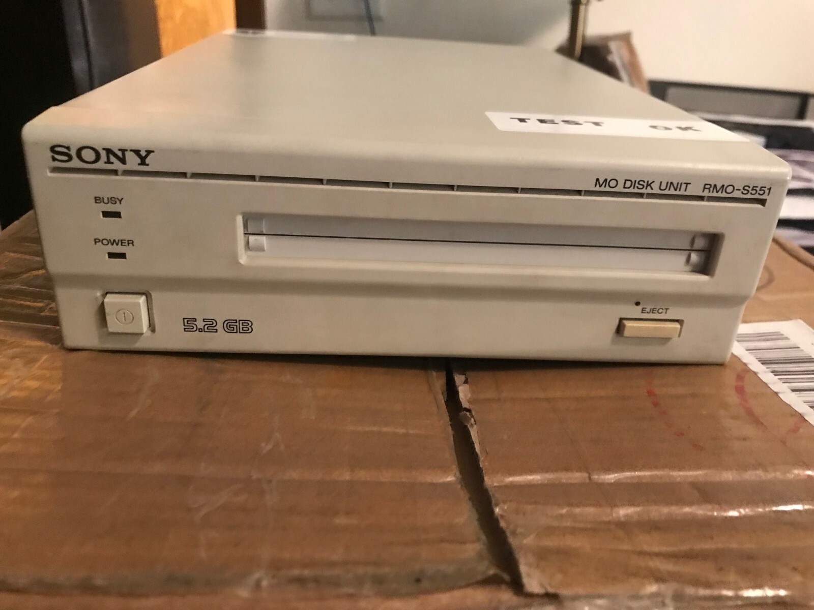 Sony RMO-S551 External MO Disk Drive Unit SCSI SMO-S551