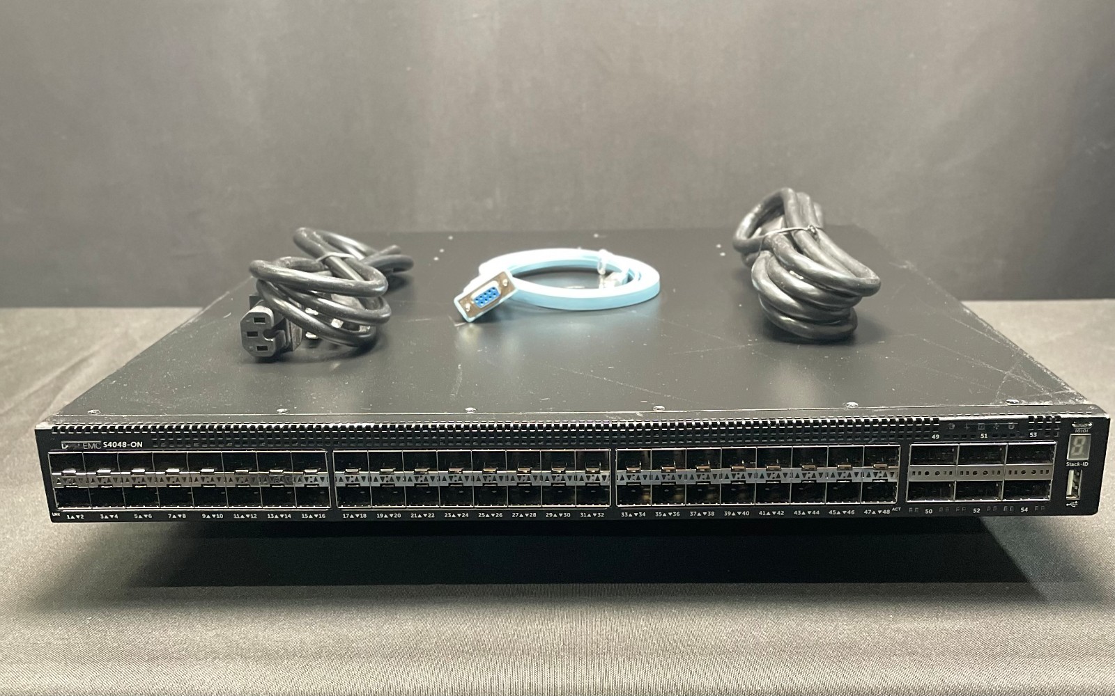 Dell Networking S4048-ON 48 10GbE SFP+  QSFP Power Switch - Same Day Shipping