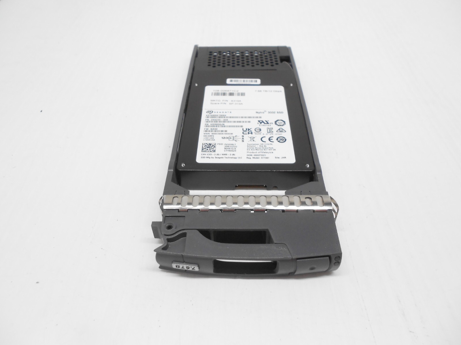 Netapp 7.68TB SAS SSD Hard Drive 12G 2.5 108-00687 DD2246 FAS2552 FAS2750 X319A