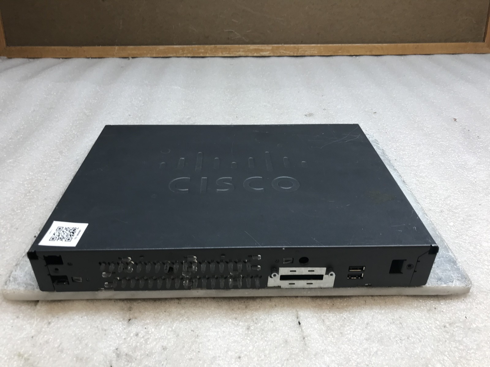 Cisco 891W-AGN-A-K9 8-Port Integrated Services Router No Adapter No FACE