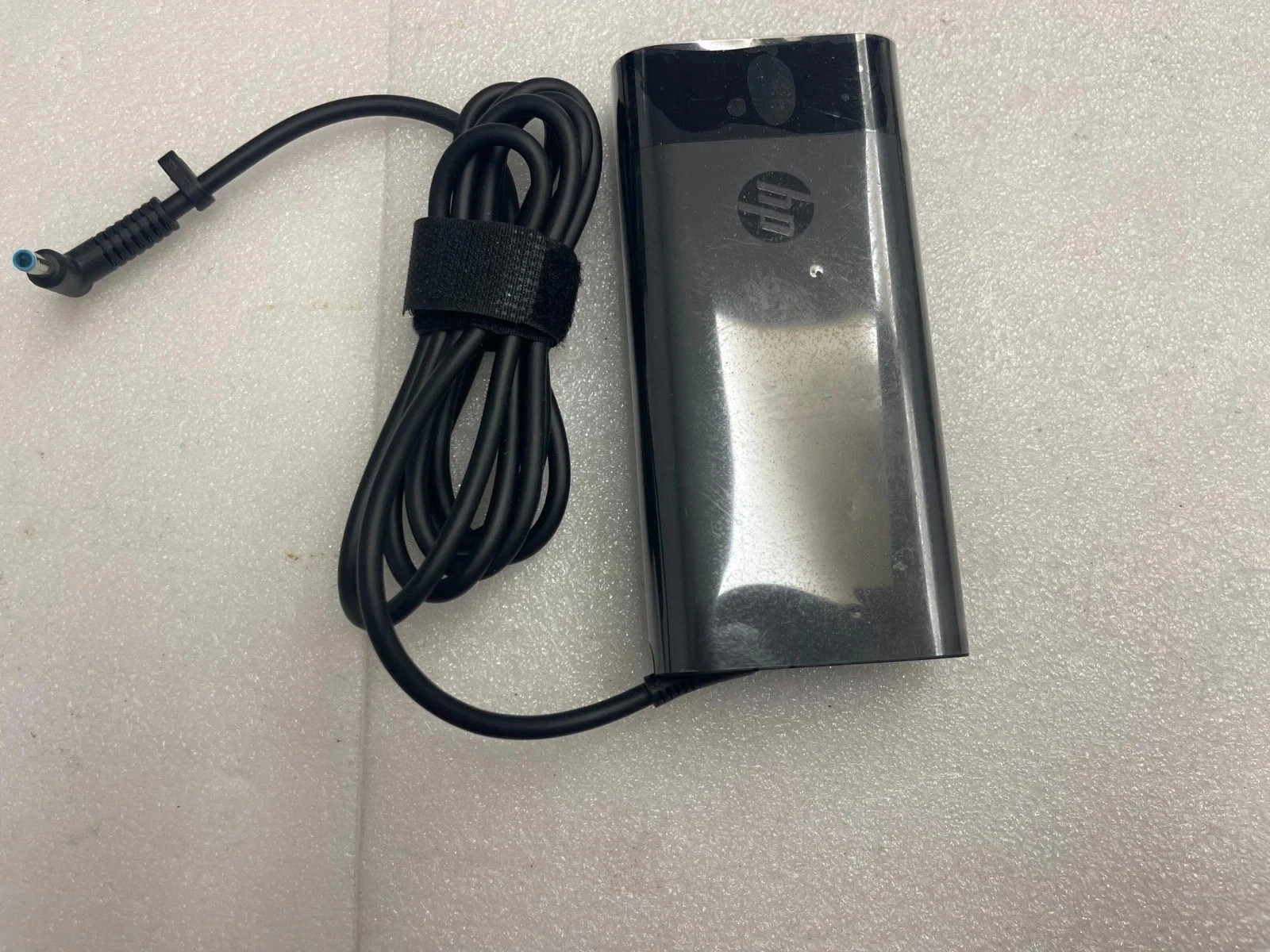 New HP 150W Slim Smart AC Adapter – 4.5mm Blue Tip – OEM Charger