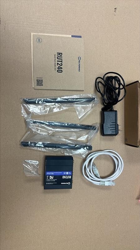 Teltonika RUT240 Industrial 4G LTE Router CAT4 VPN Dual SIM RUT24002U000