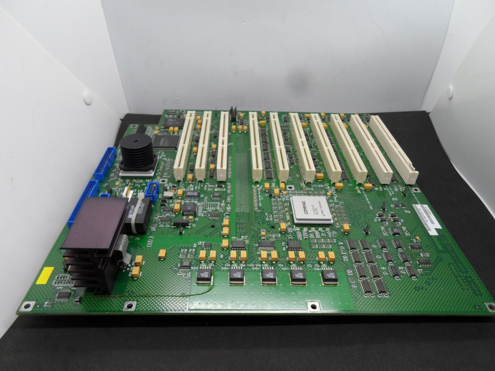 HP HPE Compaq DEC 54-30418-01 AA Alphaserver ES45 10 Slot PCI Backplane SEE NOTE