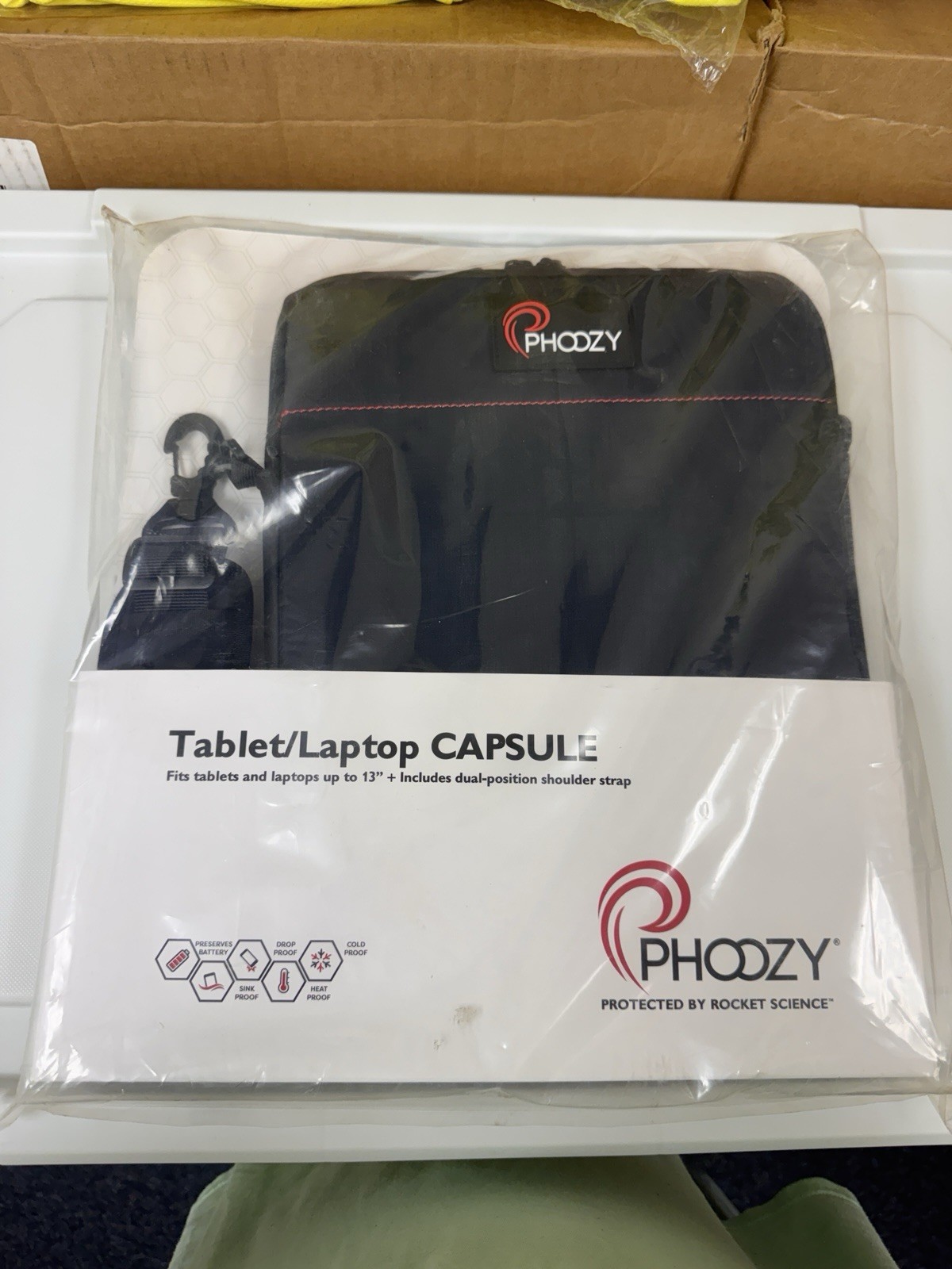 Thermal Insulated Tablet/Laptop Case for iPad, MacBook Air, MacBook Pro & Sim...