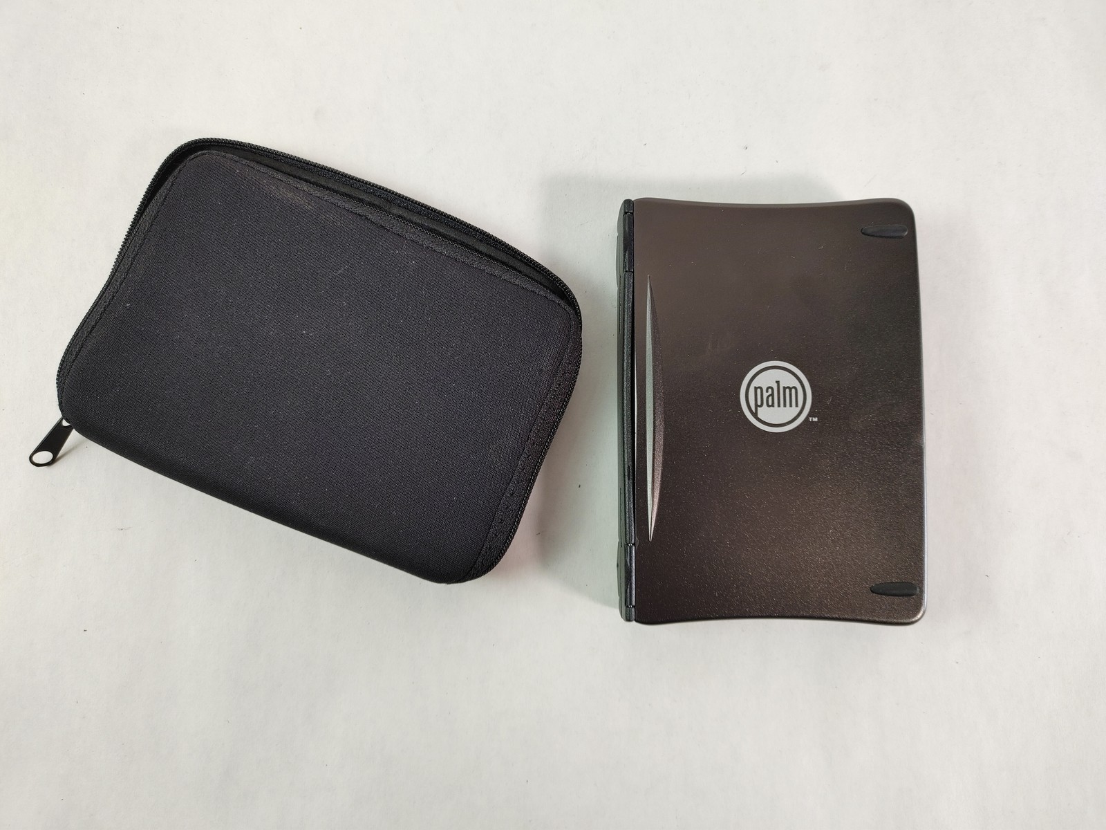 Palm Portable Keyboard Model 3C10439 With Soft Case