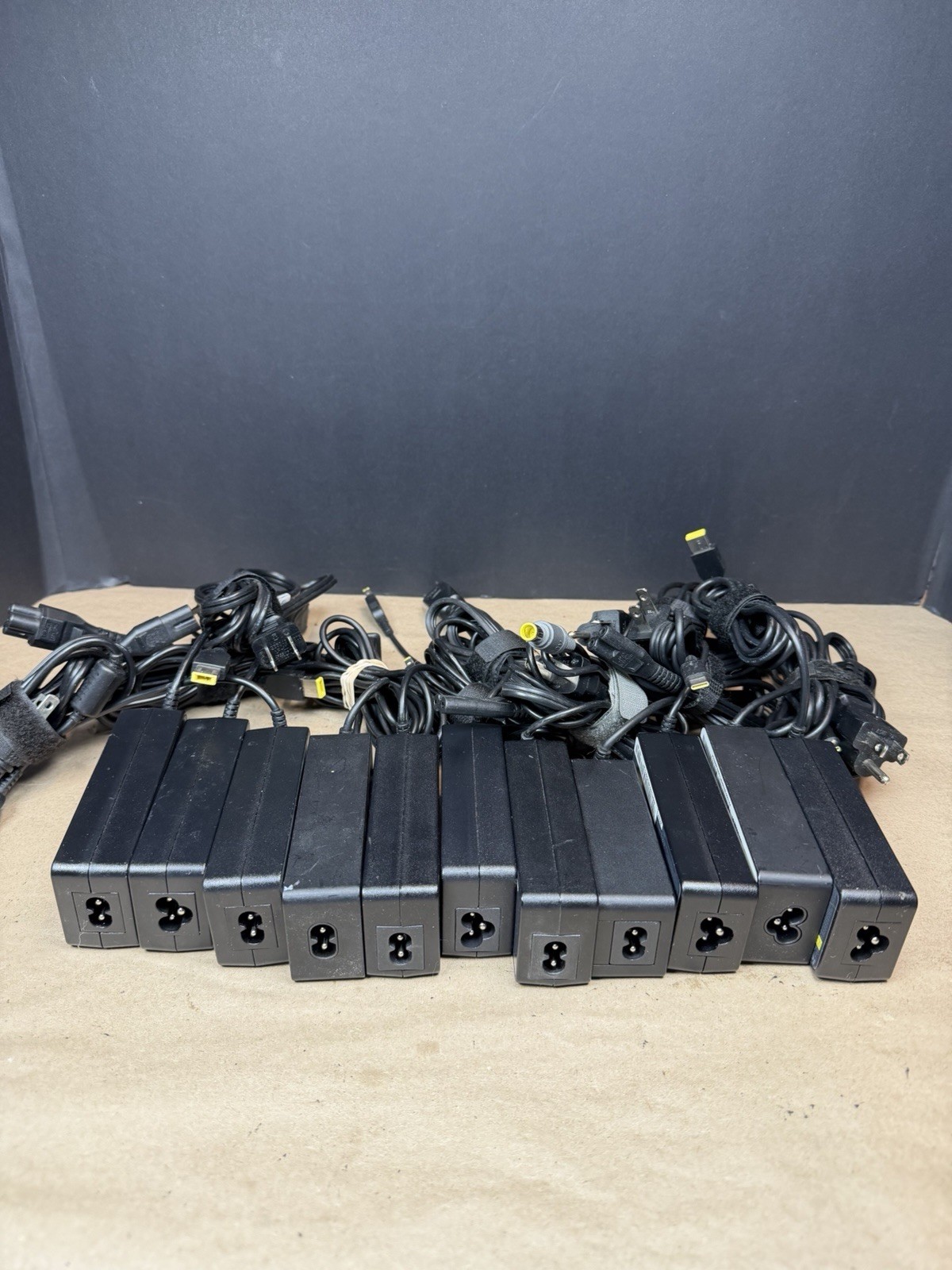 LENOVO ADLX65NLC3B MIX MODEL  65W Lot of 11X Genuine AC Power Adapter