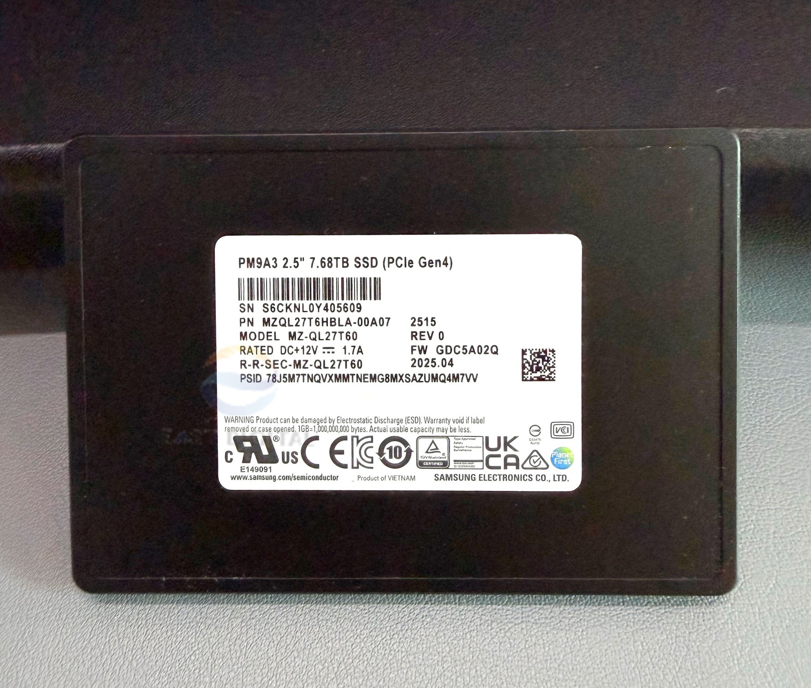 Samsung MZ-QL27T60 PM9A3 7.68TB 2.5" NVMe U.2 MZQL27T6HBLA-00A07 SSD