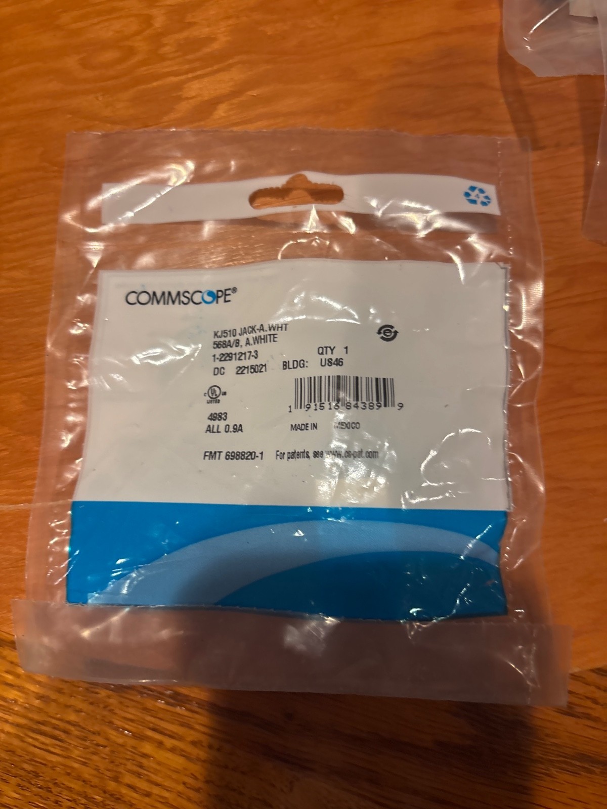 New CommScope KJ510 A WH 568A/B.  RJ-45 Modular Jack White CAT5E (40 jacks) 