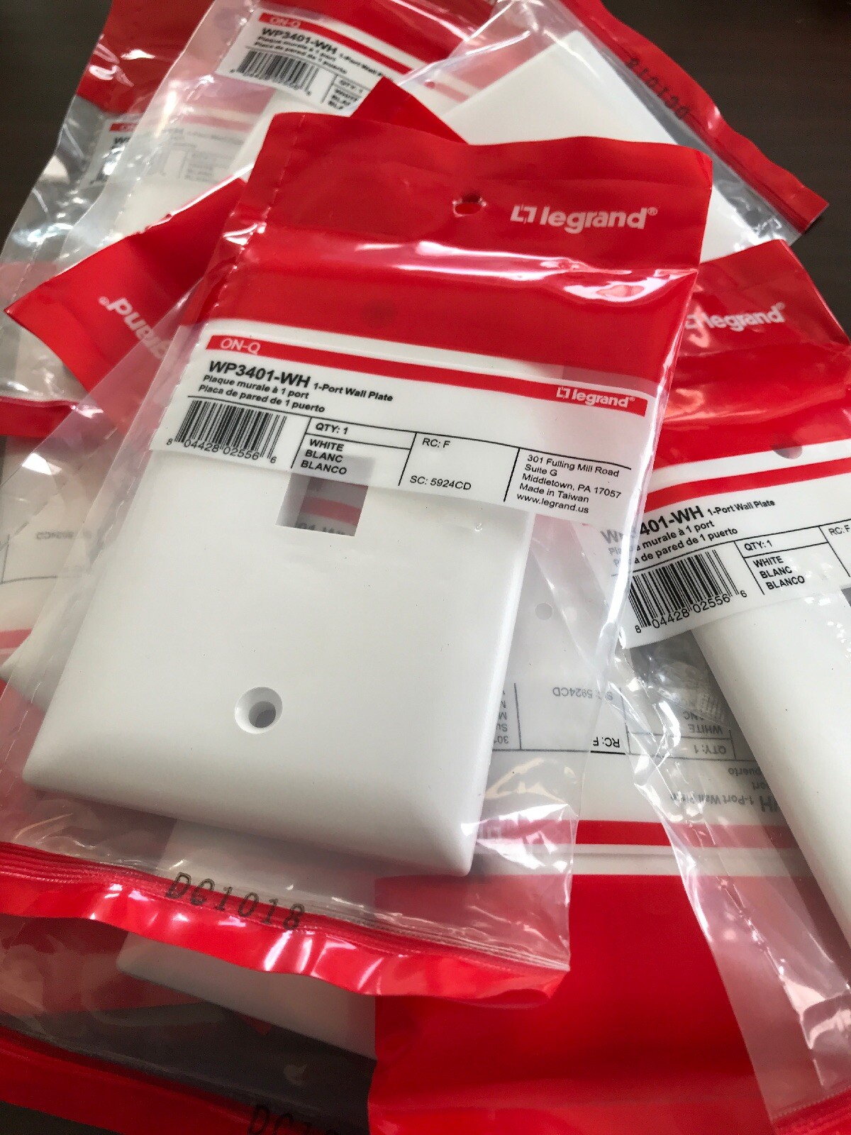 Qty Lot ( 9  Legrand On-Q WP3401-WH 1-Single Gang Wallplates - White