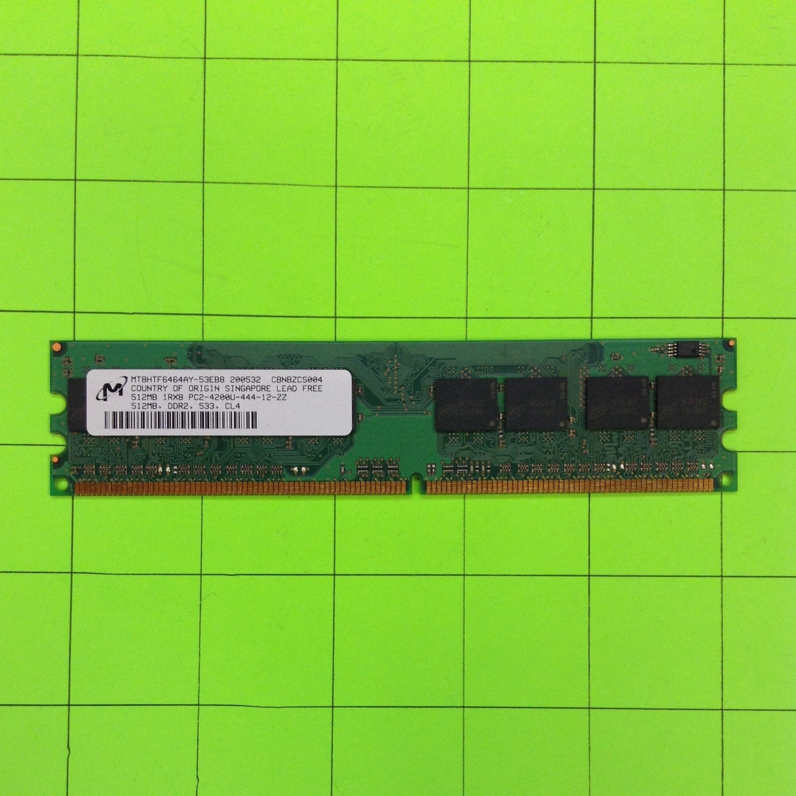 Micron MT8HTF6464AY 53EBB MT8HTF6464AY-53EB8 512MB DDR2-533 (PC2-4200) PC2-4200U
