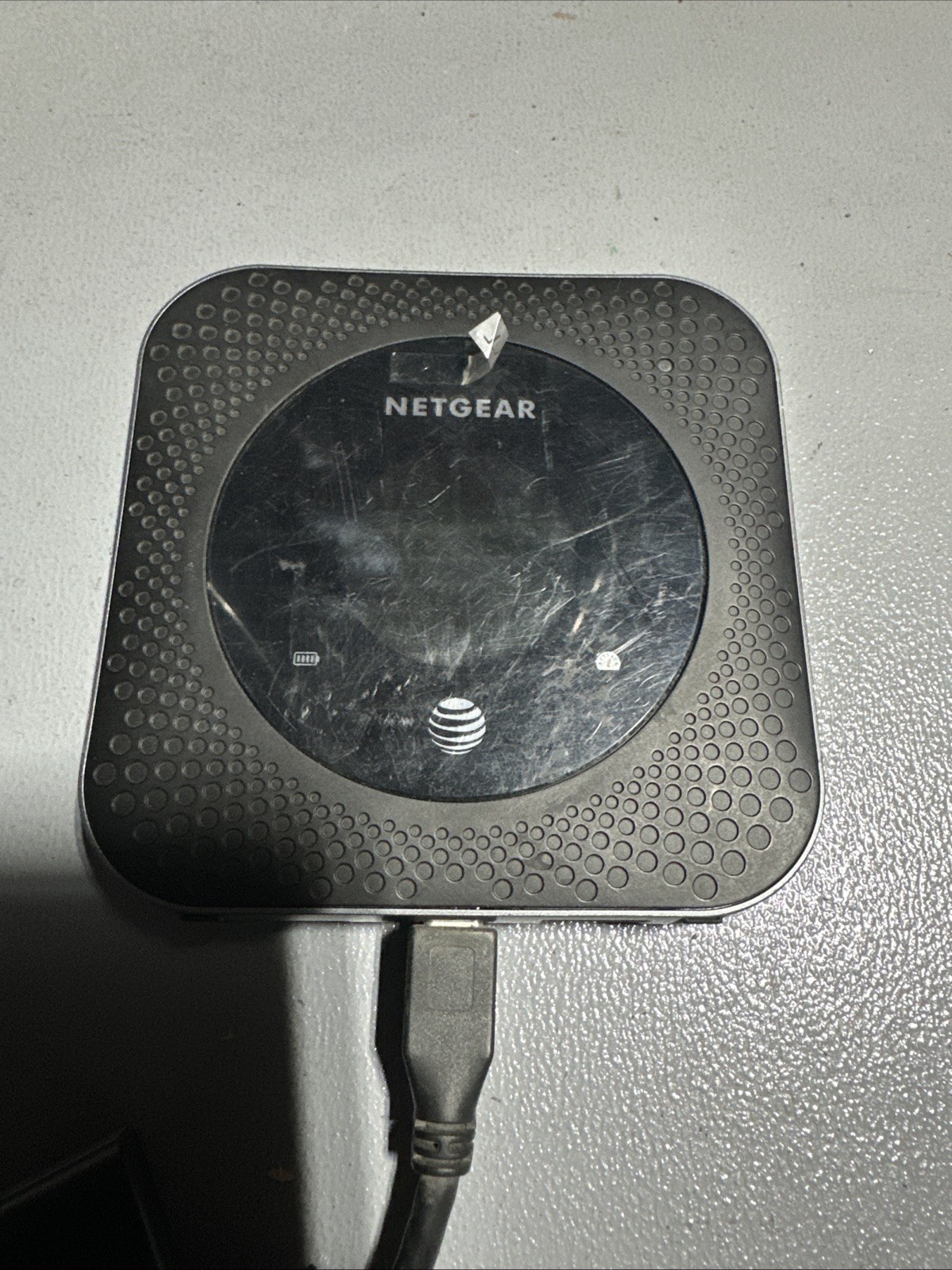 NETGEAR MR1100 Mobile Hotspot Router - Black (AT&T)