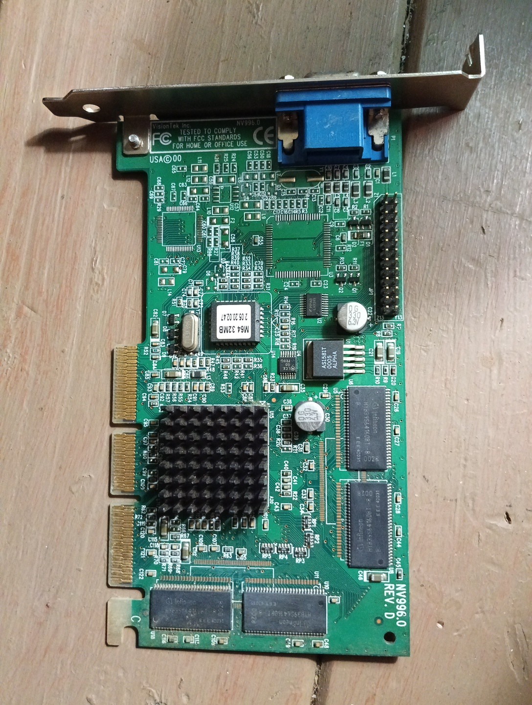 VisionTek NV996.0 Rev. D VGA AGP Graphics Card