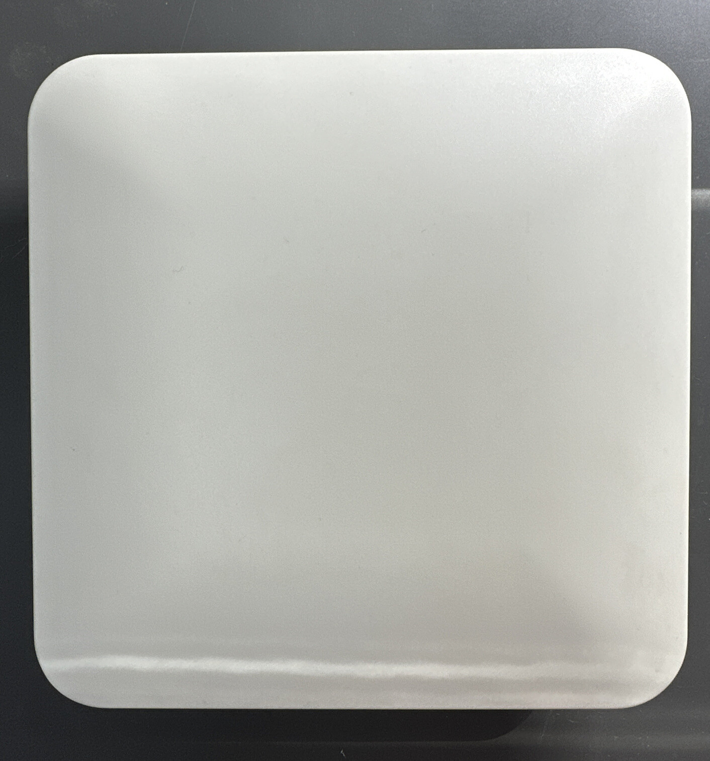 Luxul XAP-310 Standard Power Wireless 300N Low Profile Access Point - used