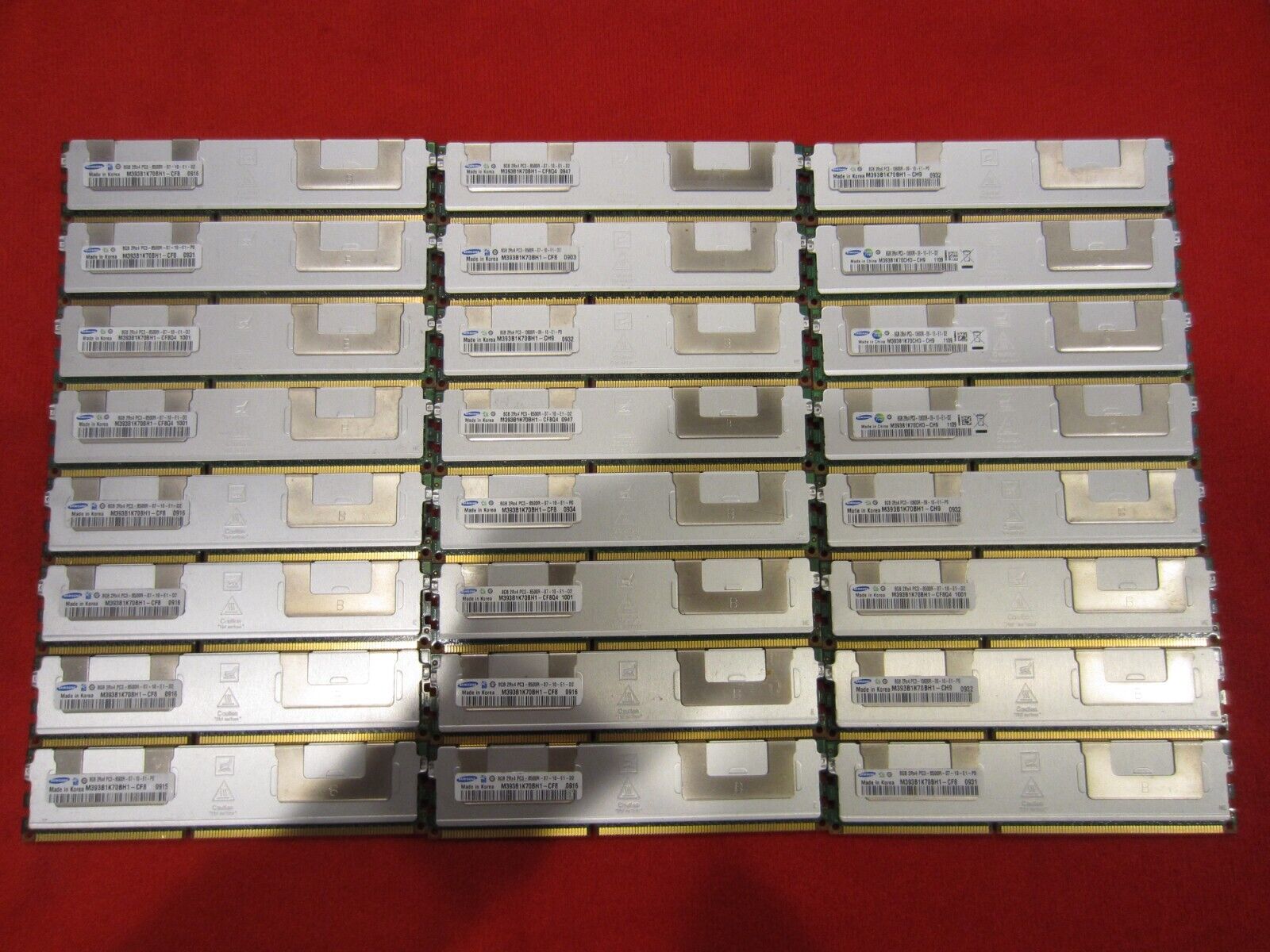 Lot of 44pcs Samsung 8GB 2Rx4 PC3-8500R/10600R DDR3 ECC/REG Server Memory