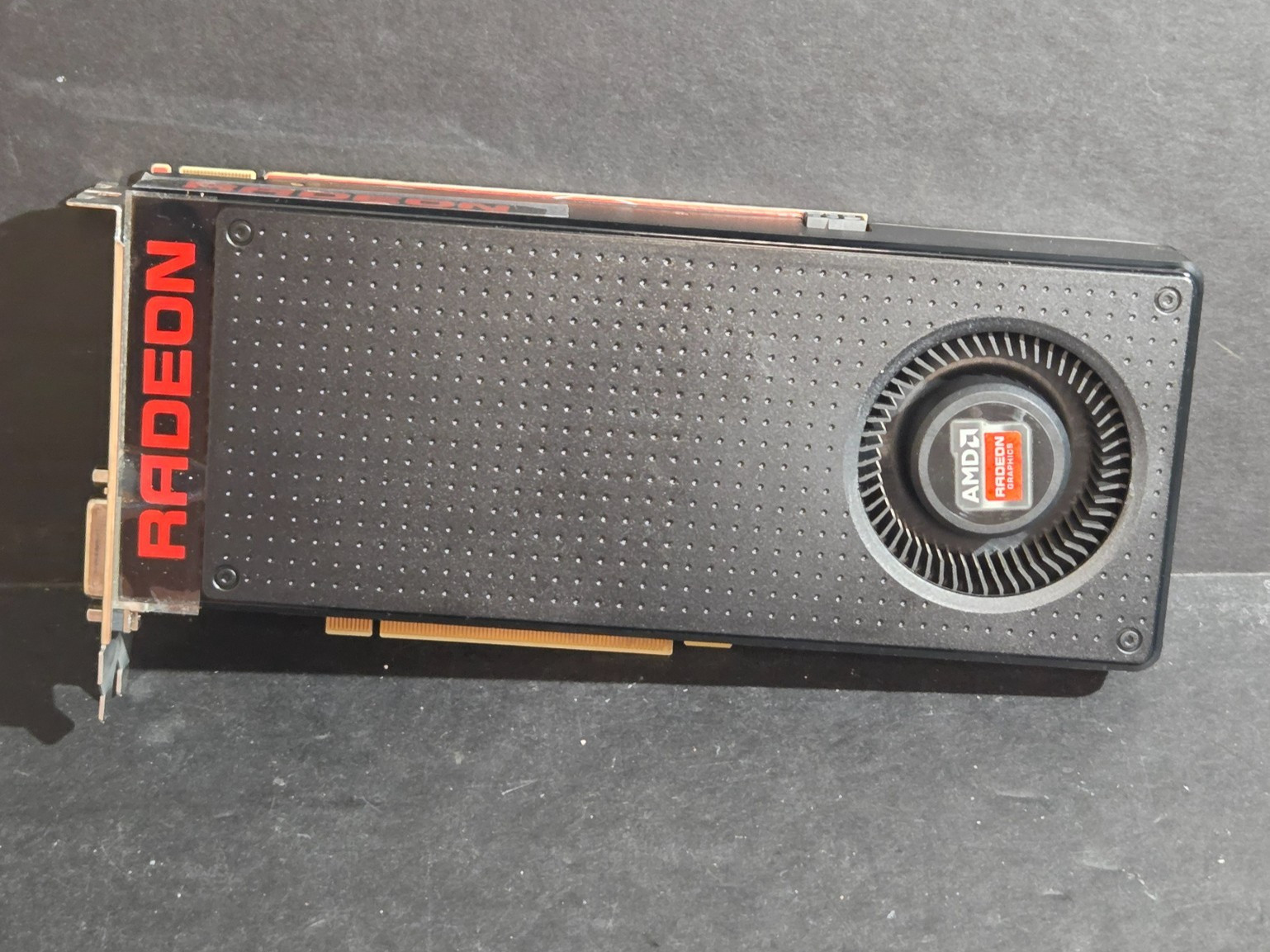 Dell AMD Radeon HD R9 370 4GB GDDR5 0YX6VC Graphics Card