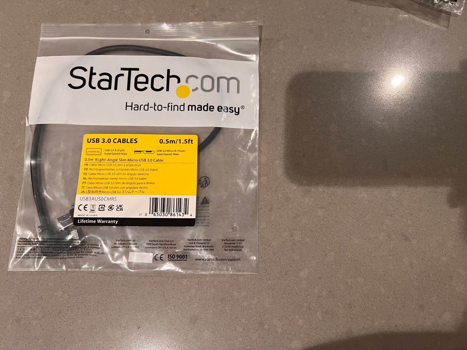 StarTech.com 0.5m 20in Slim Micro USB 3.0 Cable M/M - Right-Angle Micro-USB - US